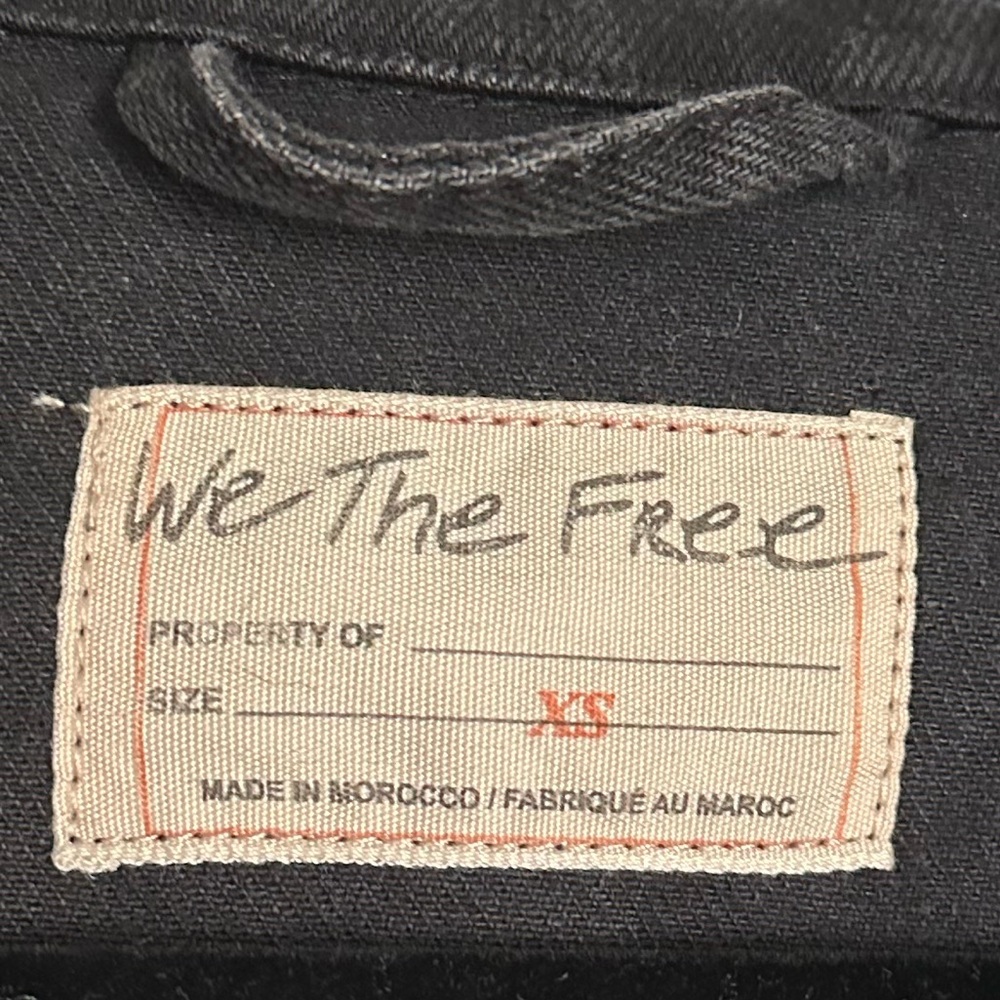 We The Free Rumors Black Denim Jacket Free People Washed Cropped Trucker Jean - Picture 5 of 8